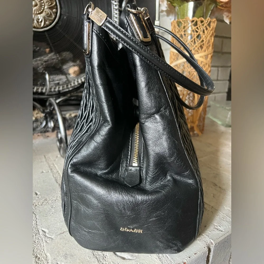 COACH Madison 25260 Phoebe Gathered Twist Leather Black Shoulder Bag - Picture 6 of 15